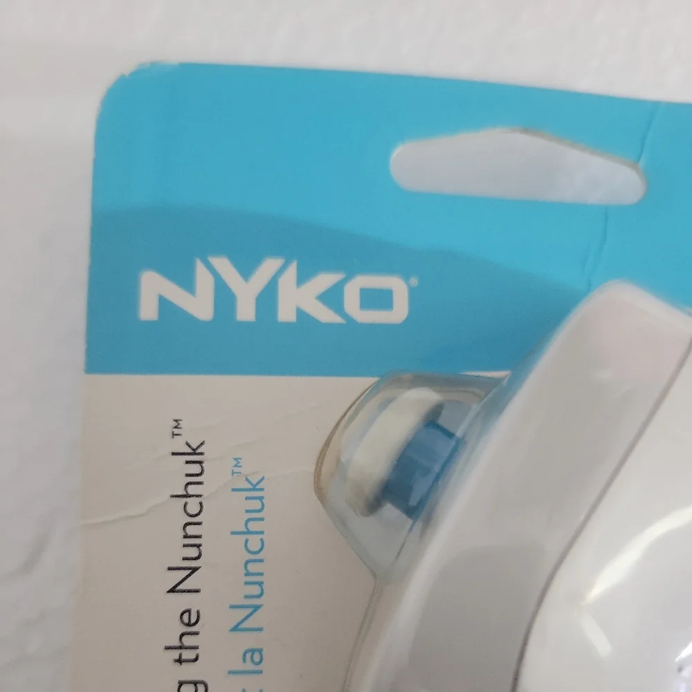 NWOT Kyoko Kama NunChuck Control ‎ For Nintendo WII
